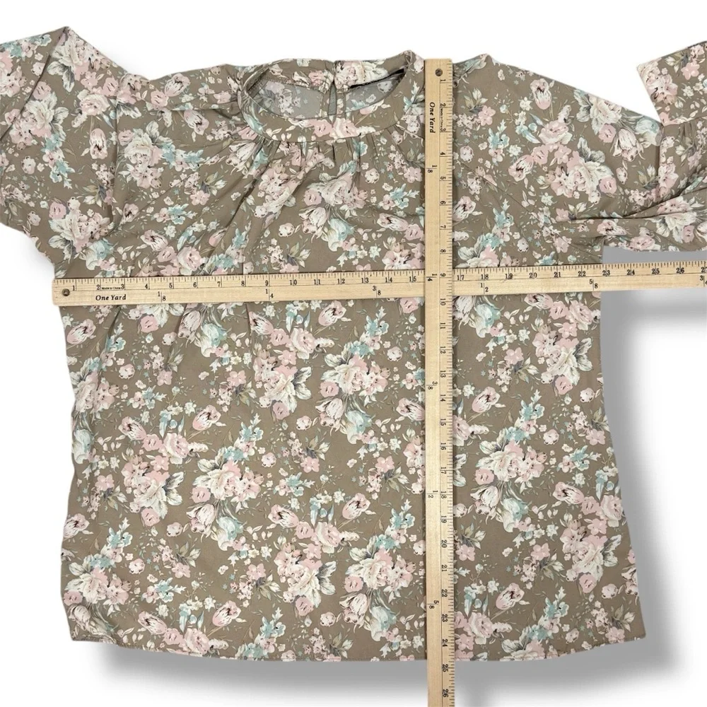 Cottagecore Floral‎ Gathered Mock Neck Pullover Blouse Tan Pink XL Long Sleeve